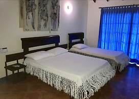 Hotel Tropical Inn