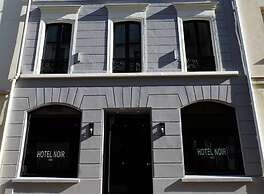 Hôtel Noir