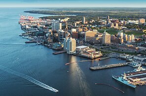 Holiday Inn Express & Suites Halifax - Bedford by IHG