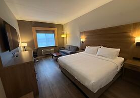 Best Western Plus 1000 Islands Hotel & Suites