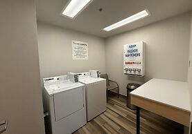 Best Western Plus 1000 Islands Hotel & Suites