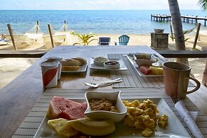 Parrot Cove Lodge