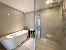 Dorsett Wuhan