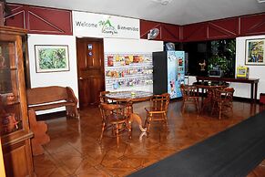 Arenal Country Inn