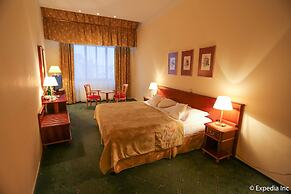 EA Hotel Rokoko