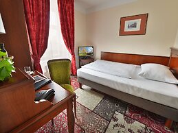 EA Hotel Jelení dvůr Prague Castle