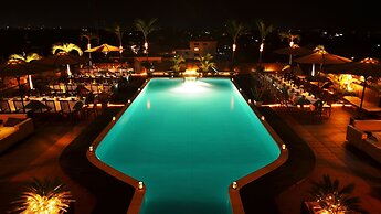 City River Hotel