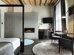 Hotel Harmony