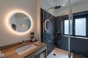 Hotel Harmony