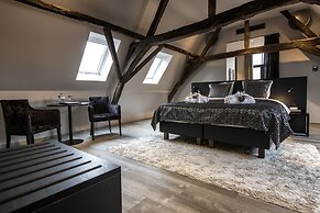 Hotel Harmony