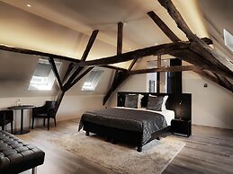 Hotel Harmony