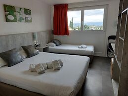 Brit Hotel Bosquet