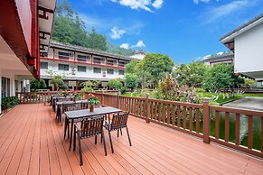 Pipaxi Hotel