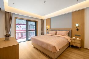 Pipaxi Hotel
