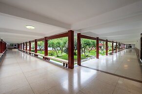 Pipaxi Hotel