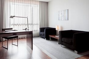 AC Hotel by Marriott Madrid Airport