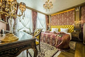 IMPERIAL Hotel & Restaurant