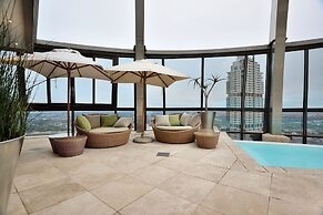 The Michelangelo Towers
