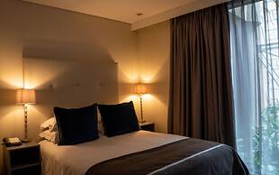 Raphael Penthouse Suites
