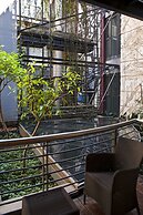 Raphael Penthouse Suites