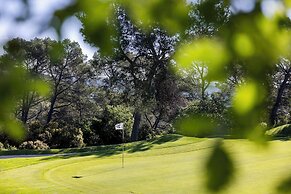 Mercure Brignoles Golf De Barbaroux