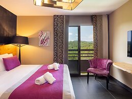 Mercure Brignoles Golf De Barbaroux