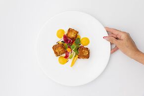 La Darsena Boutique Hotel & Restaurant