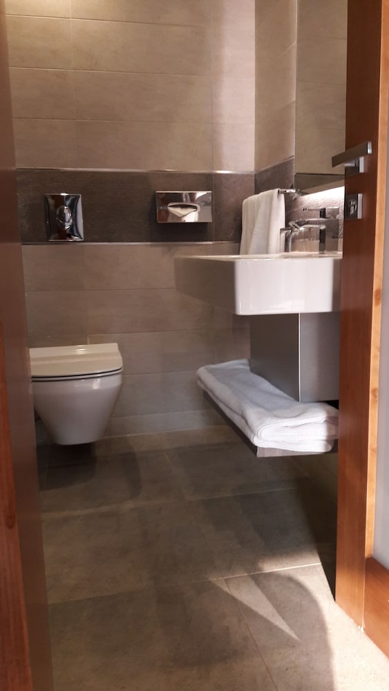 Maadi Hotel
