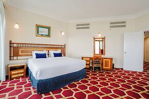 Om Kolthoom Hotel & Tower
