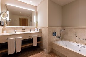 Hipotels Barrosa Palace & SPA