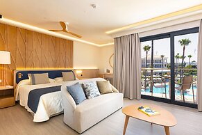 Hipotels Barrosa Palace & SPA