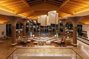 Hipotels Barrosa Palace & SPA