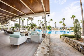 Hipotels Barrosa Palace & SPA