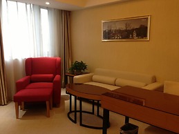 Aurum International Hotel