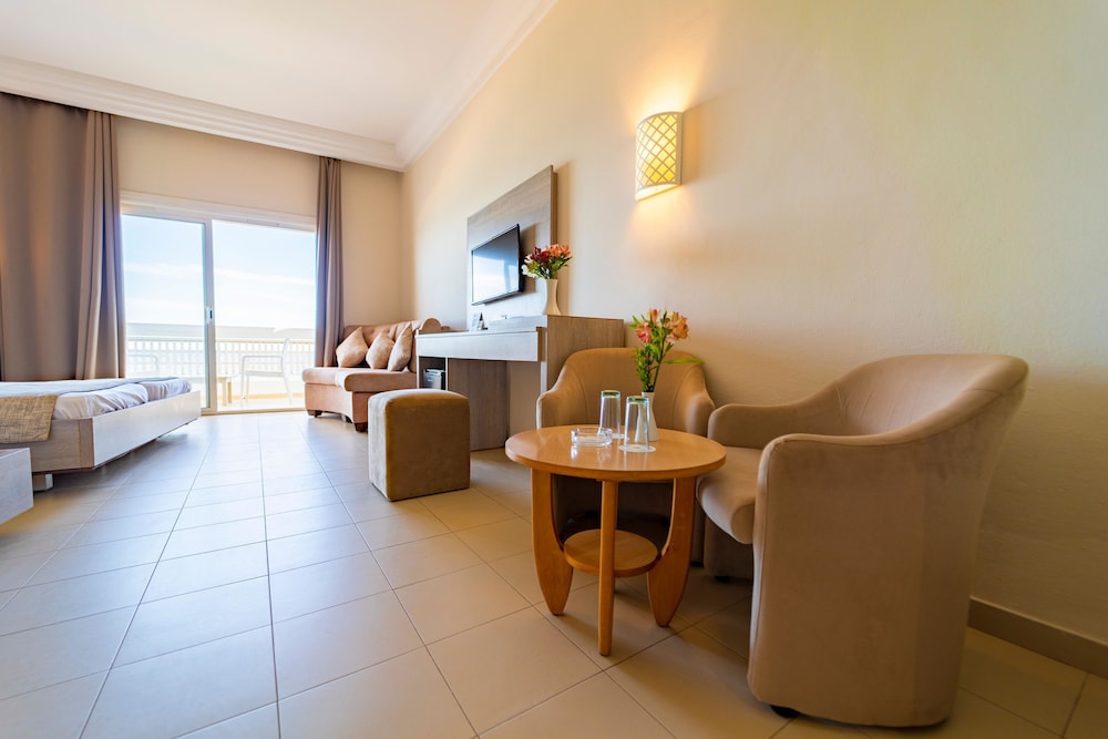 Riadh Palms Resort & Spa