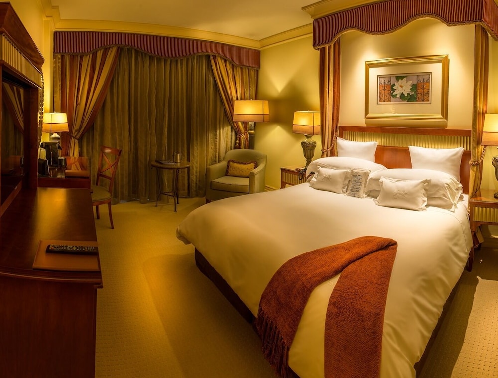 Peermont D'oreale Grande at Emperors Palace