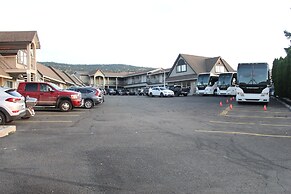 Best Budget Inn and Suites
