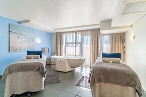 Lagoon Beach Hotel & Spa