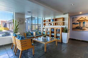 Lagoon Beach Hotel & Spa