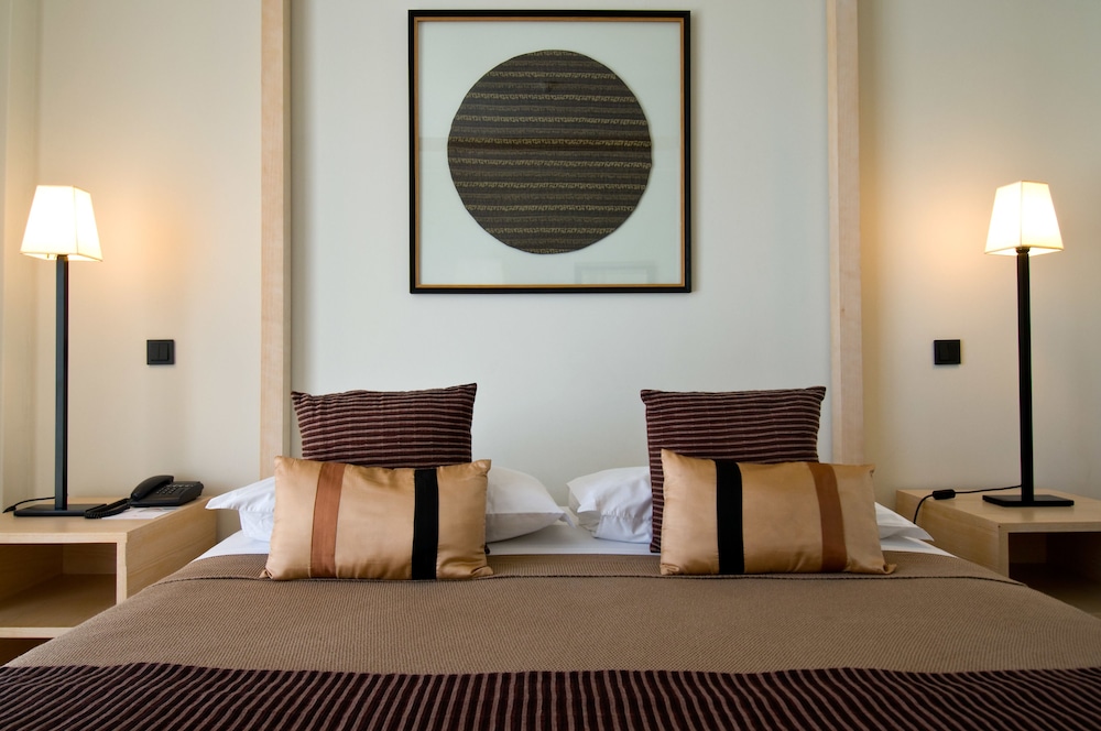Hotel MiraVillas
