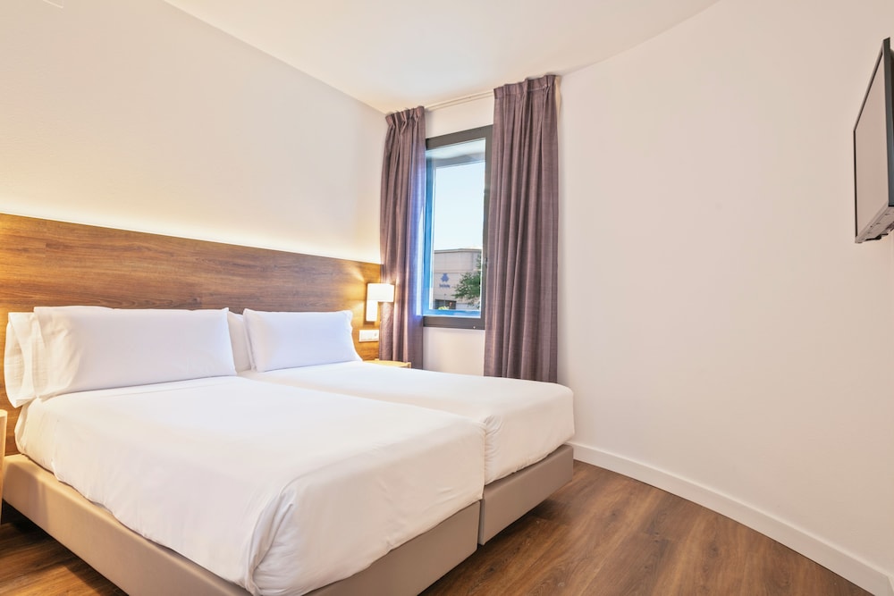 Hotel Acta Azul