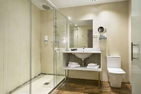 Hotel Acta Azul