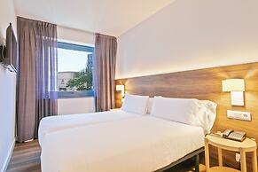 Hotel Acta Azul