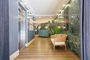 Hotel Acta Azul