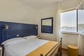 Hotel Torre dei Borboni