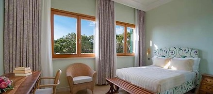 Tombolo Talasso & Beach Resort