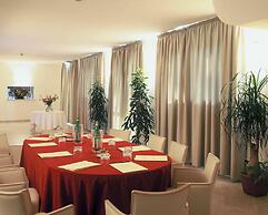 Tombolo Talasso & Beach Resort