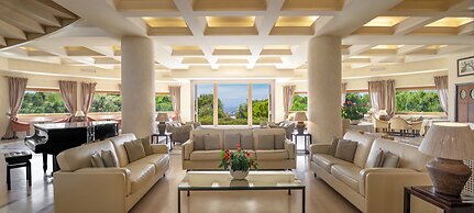 Tombolo Talasso & Beach Resort