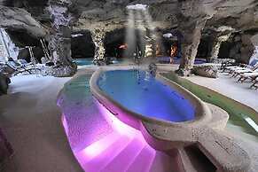 Tombolo Talasso & Beach Resort