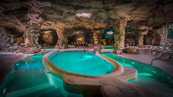 Tombolo Talasso & Beach Resort